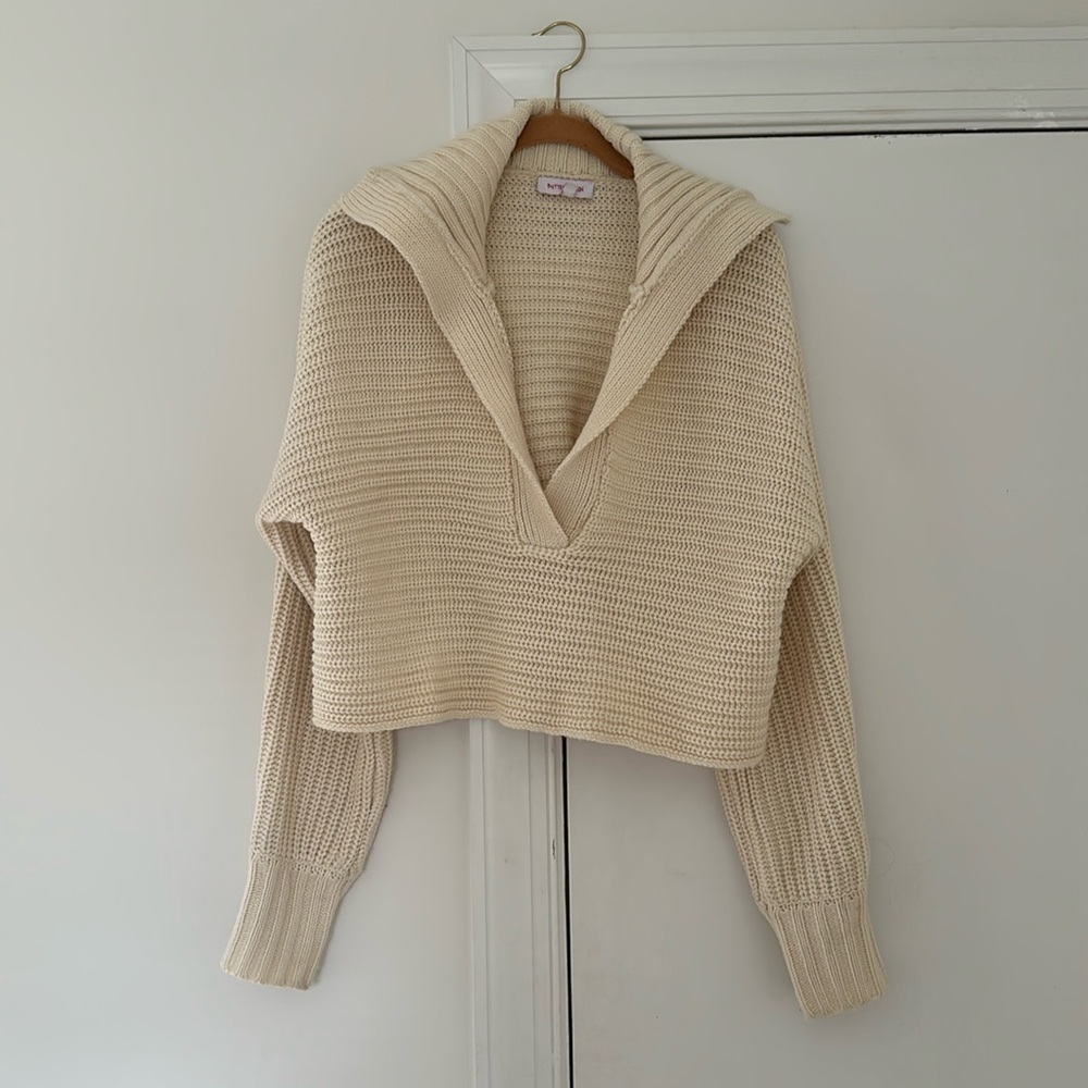 Boutique Cropped Pullover